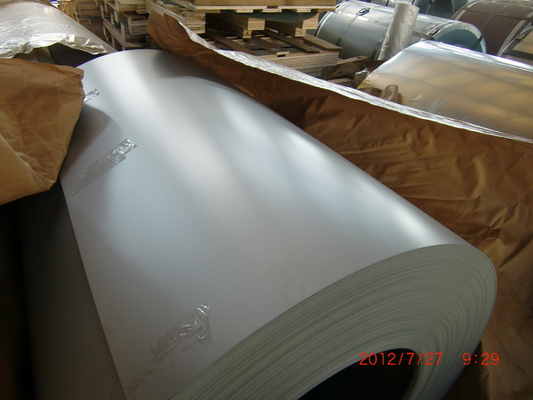 Chiny Standardowe pokrycie dachowe AISI PPGI Stalowe cewki do prefabrykowanych drzwi ściennych / garażowych fabryka